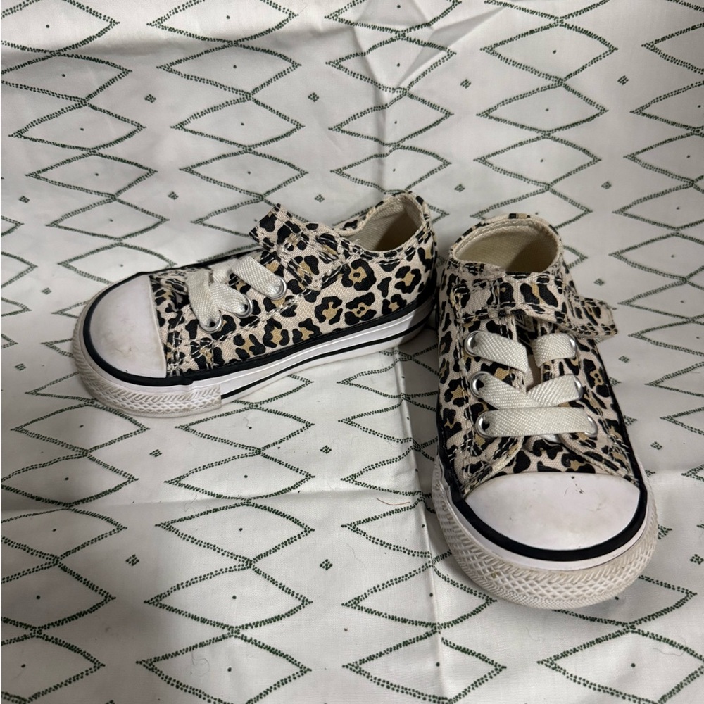 Converse Kids Leopard Print Canvas Sneakers - Cream/Black